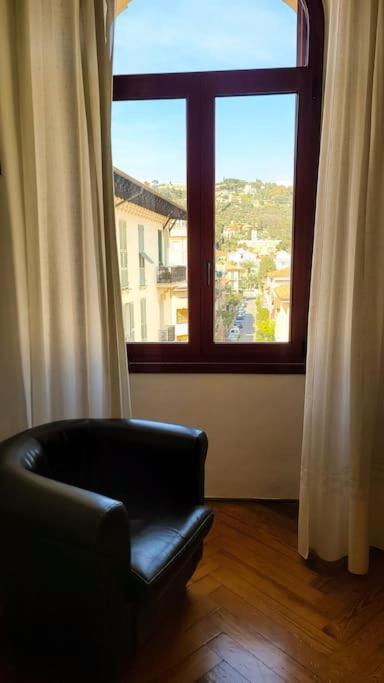 Thekeystudio,Tiramisu Nel Cuore Della Citta Bordighera Bagian luar foto